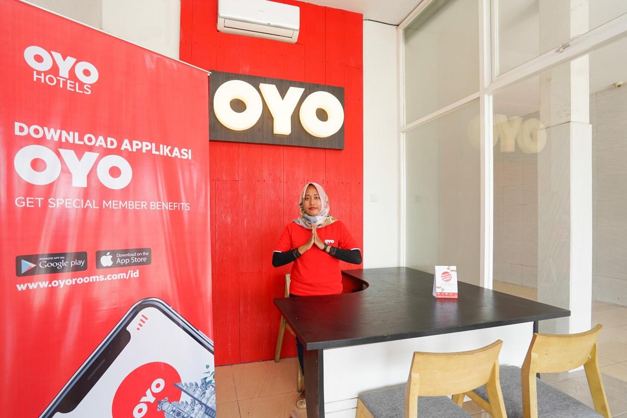 Oyo 425 Hotel 2*
